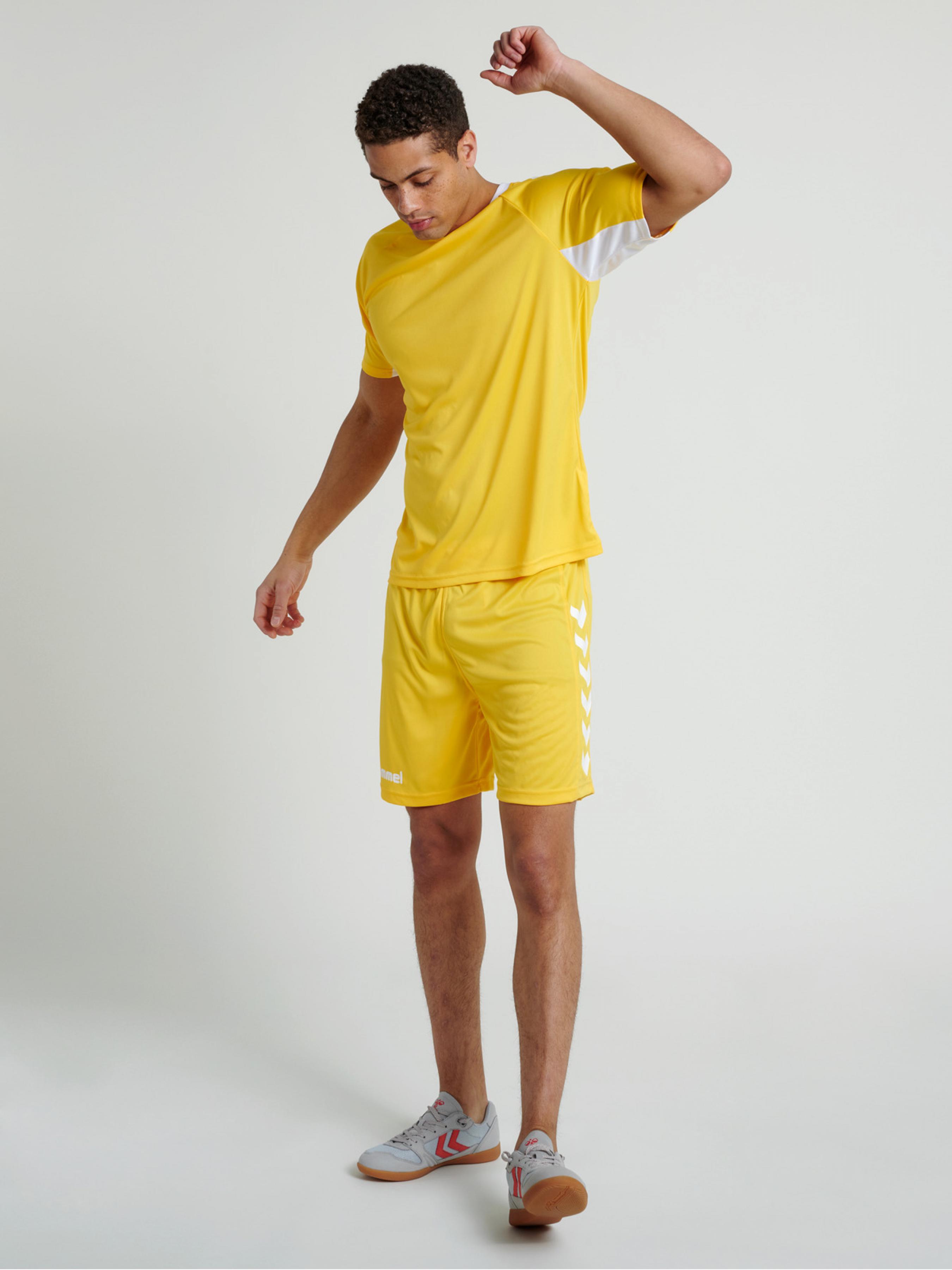 

Hummel ­ Футболки, Жовтий