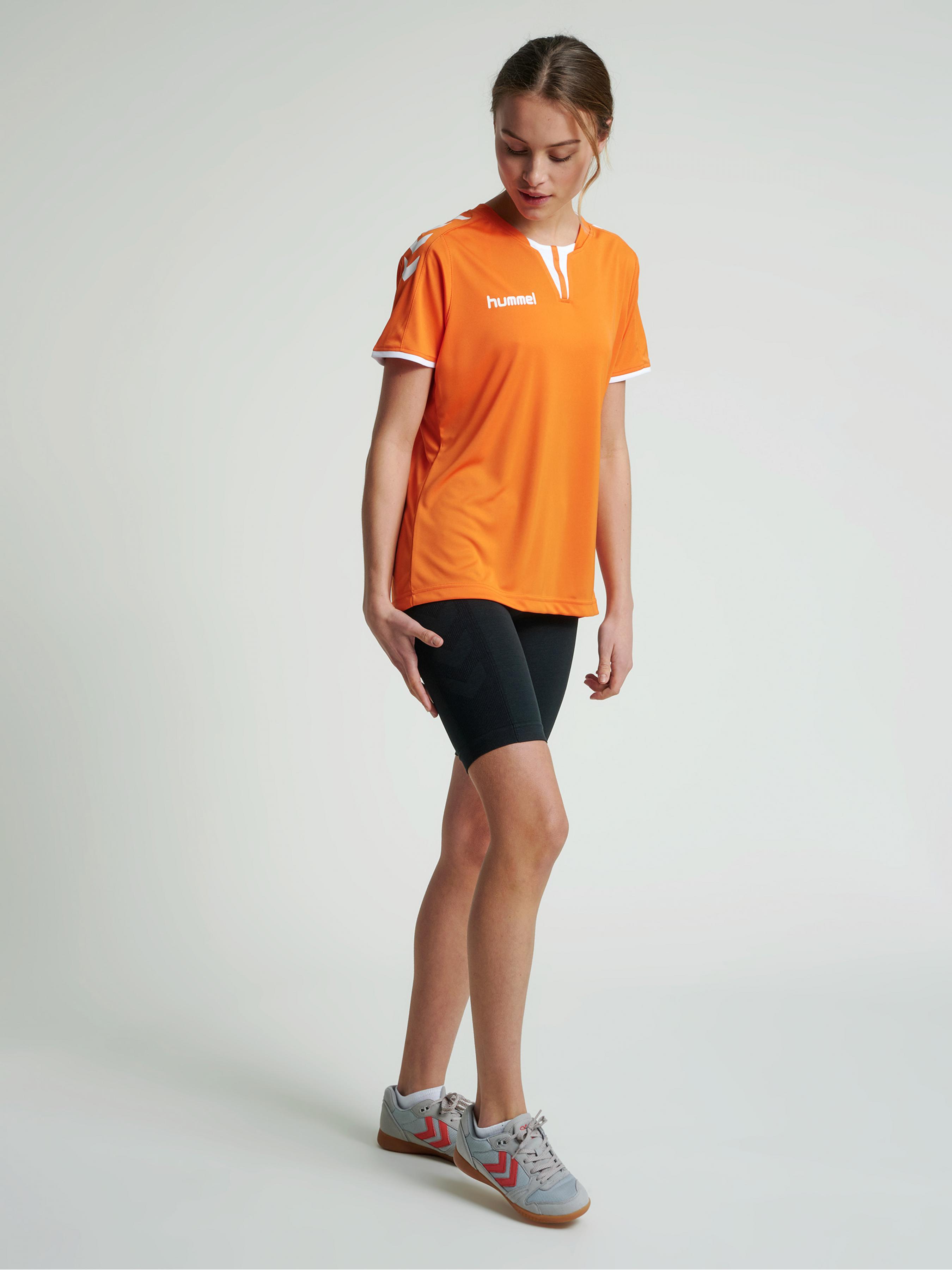 

Hummel ­ Футболки, Оранжевый
