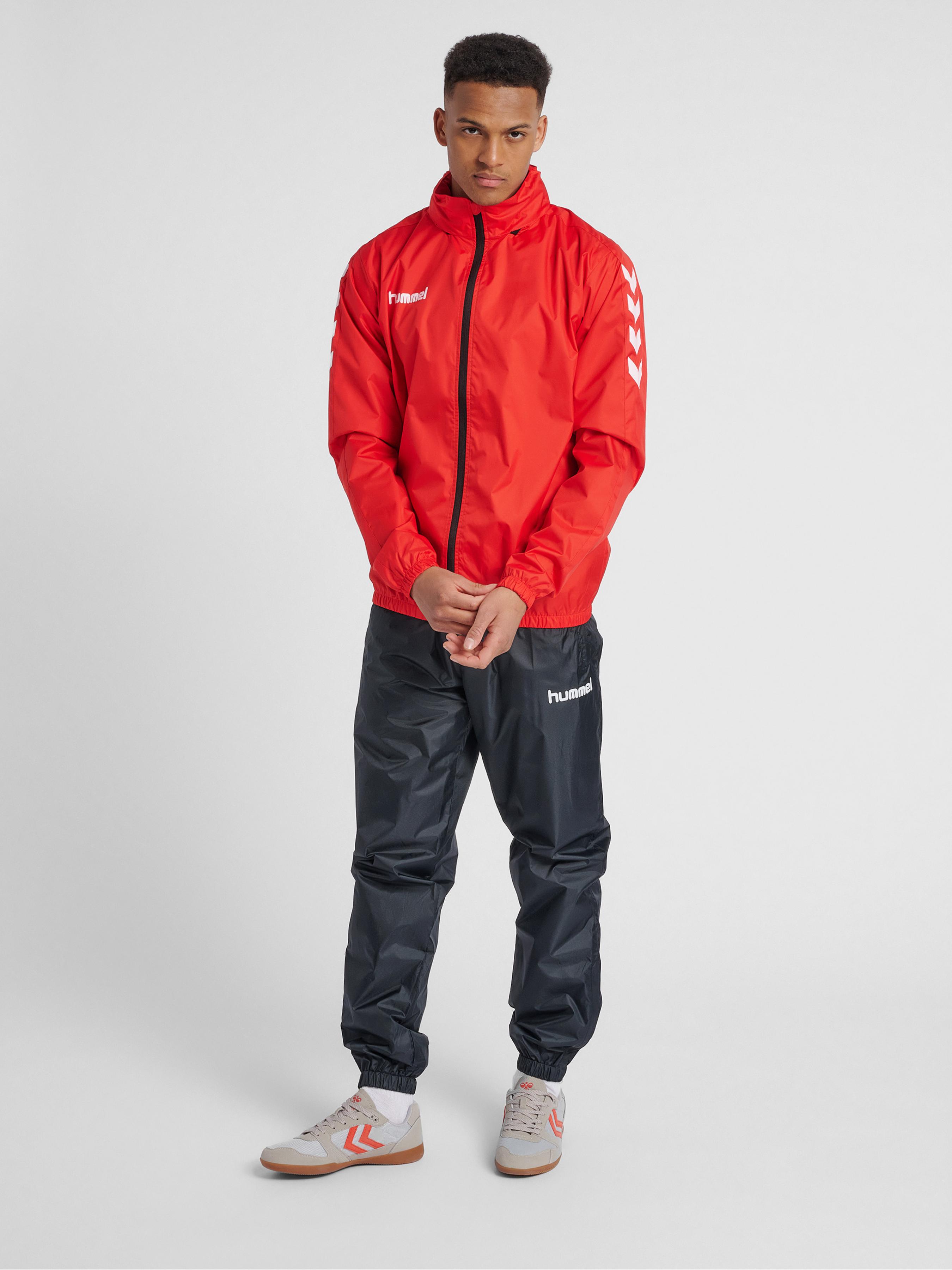 

Hummel ­ Вітровка, Червоний