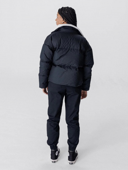 Зимняя куртка CONVERSE Commercial Short Down модель 10025204-001 — фото - INTERTOP