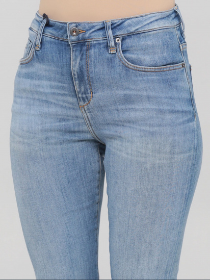 Зауженные джинсы Mustang Jeans модель 1010174 — фото 3 - INTERTOP