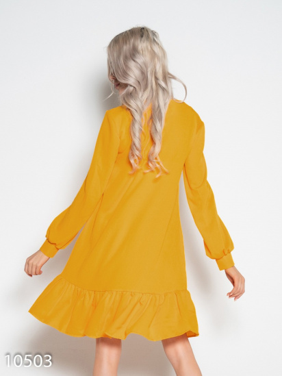 Платье мини ISSA Plus модель 10503_mustard — фото 3 - INTERTOP