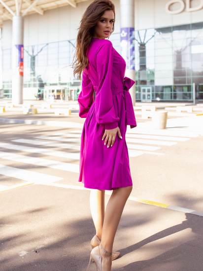 Платье мини ISSA Plus модель 12098_purple — фото 3 - INTERTOP