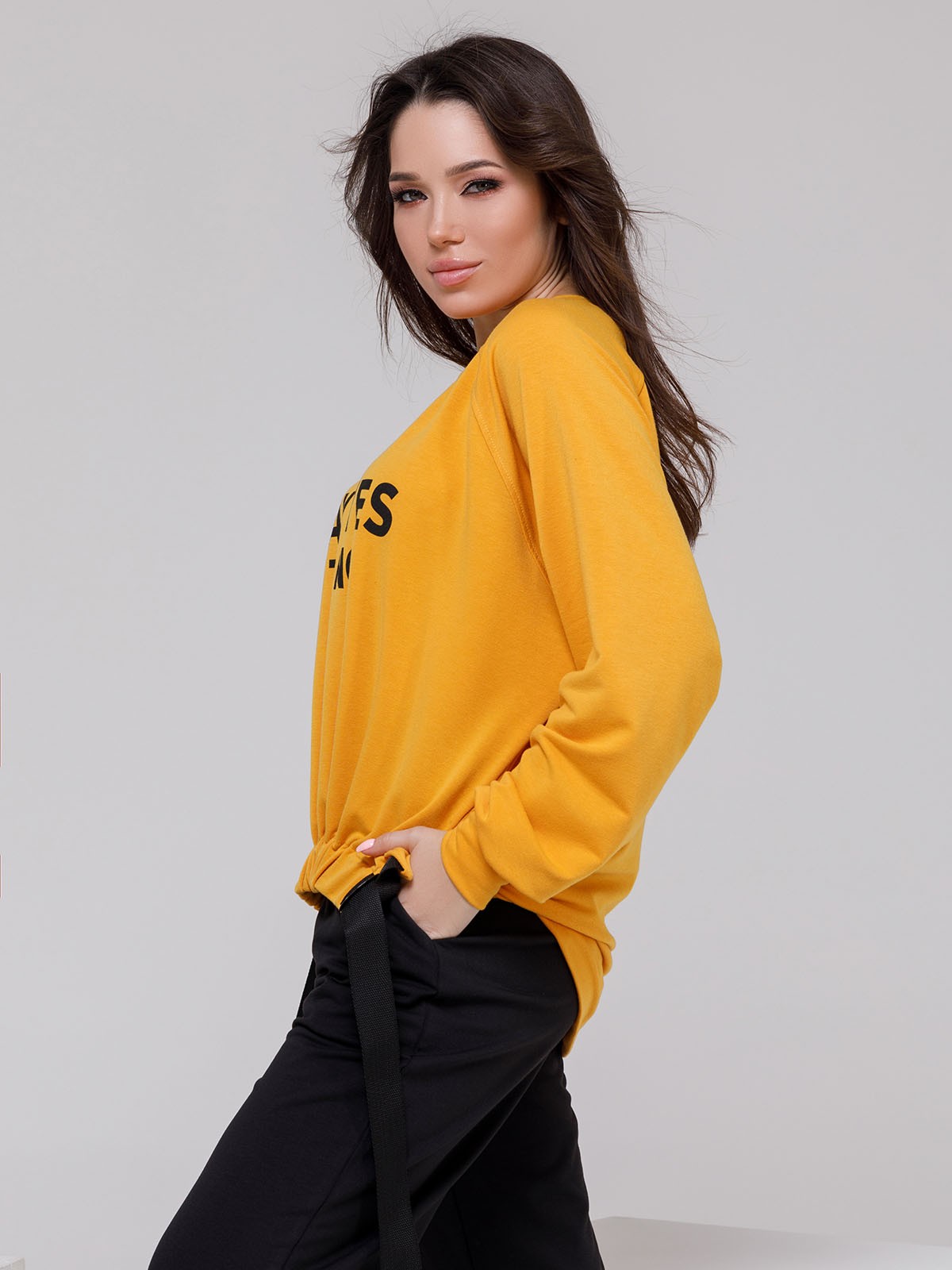 

ISSA Plus Спортивний костюм (12513_blackmustard) Жіноче, колір - Чорний, матеріал - Без підкладки