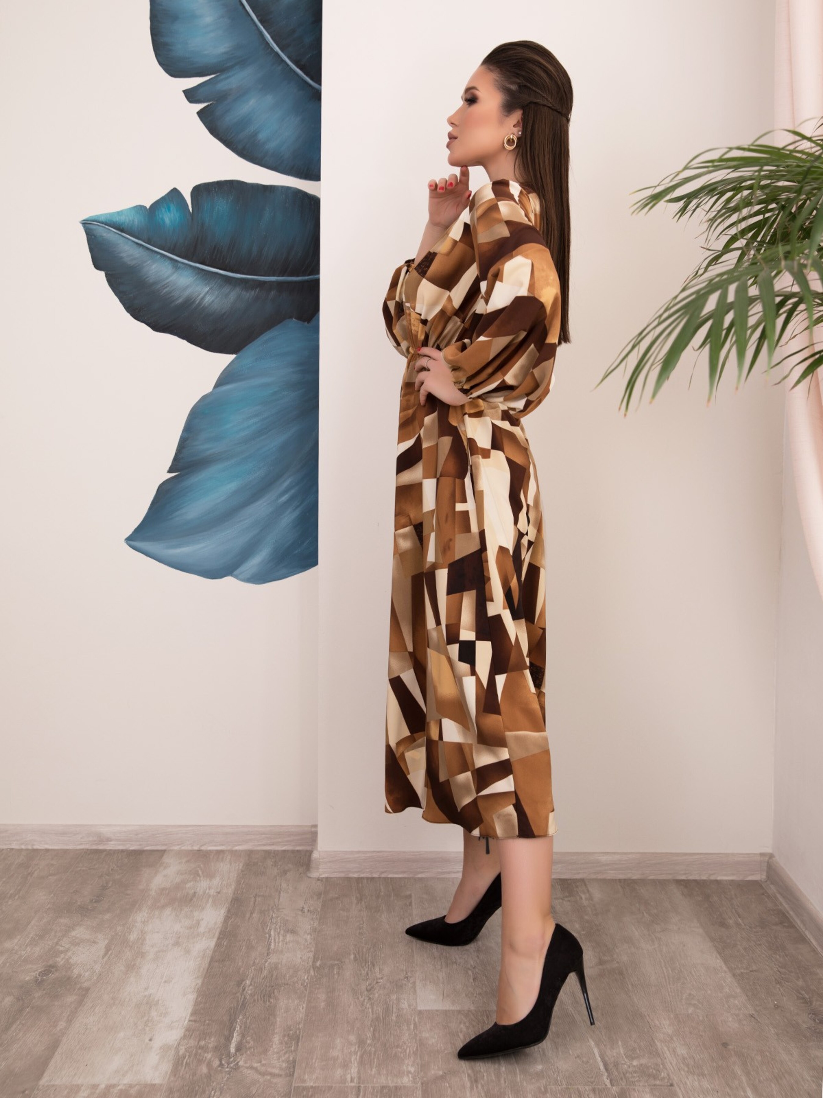 

ISSA Plus Сукня міді (12535_brown) Жіноче, колір - Коричневий, матеріал - Без підкладки