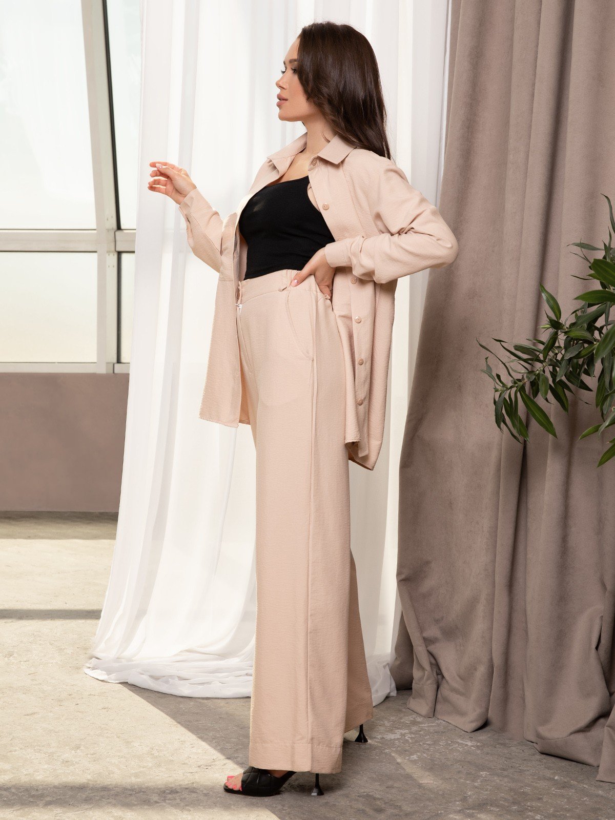 

ISSA Plus Костюмы (12718_beige) Женское, цвет - Бежевый, материал - Без подкладки