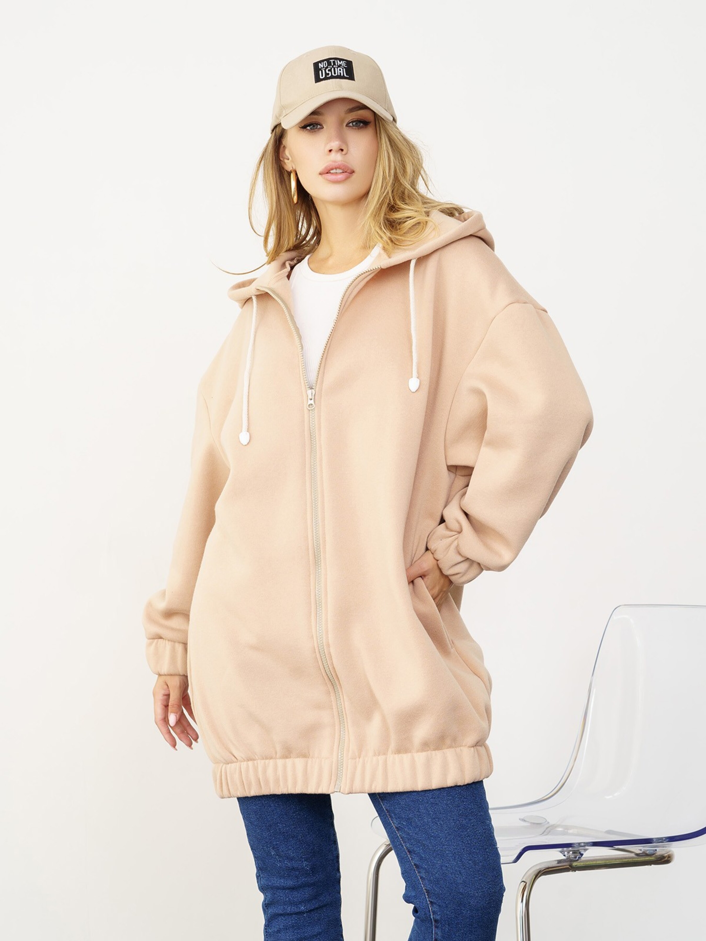 

ISSA Plus Кофта спортивная (13581_beige) Женское, цвет - Бежевый, материал - Флис