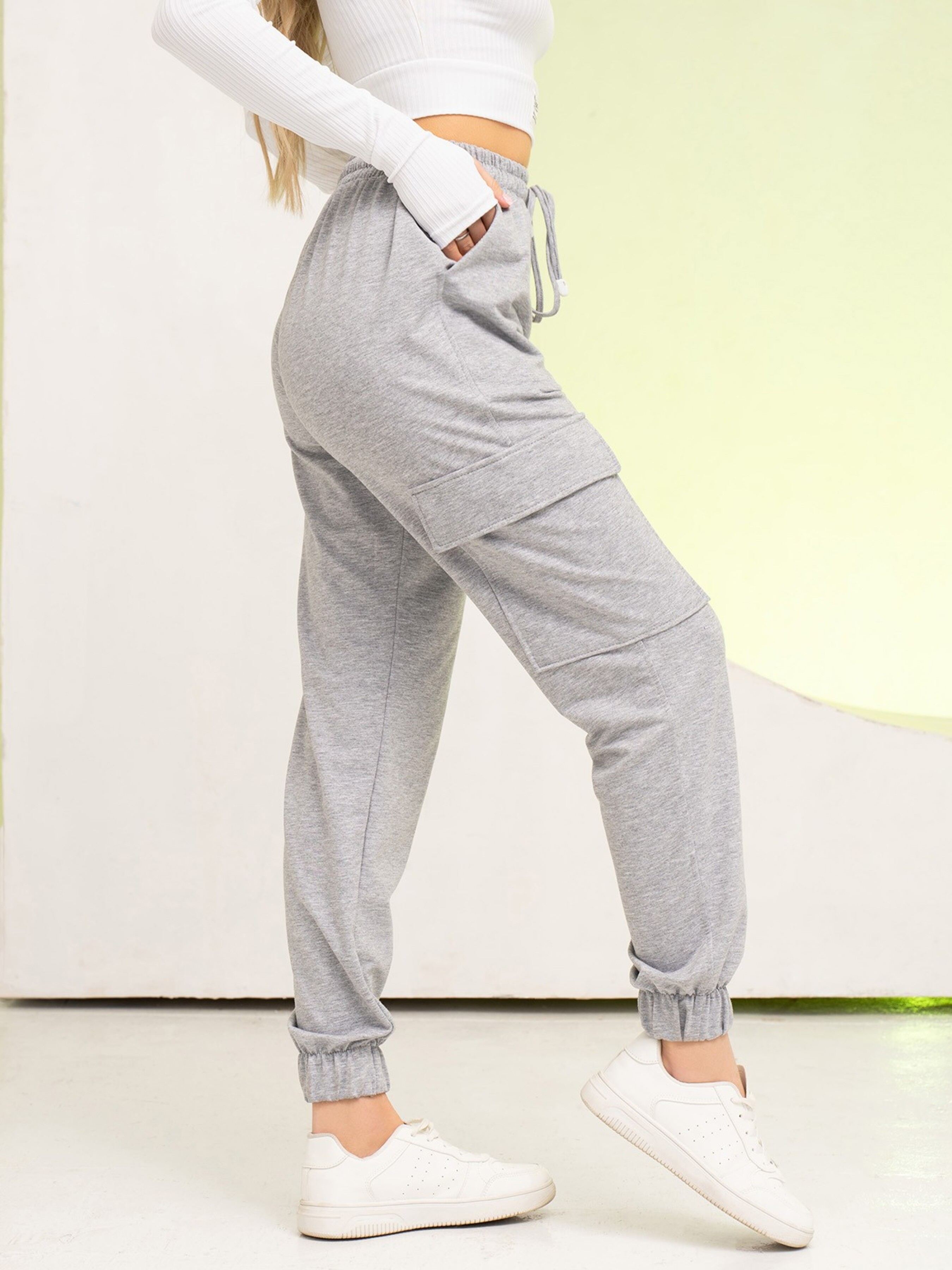 

ISSA Plus Штаны спортивные (13718_grey) Женское, цвет - Серый, материал - Без подкладки