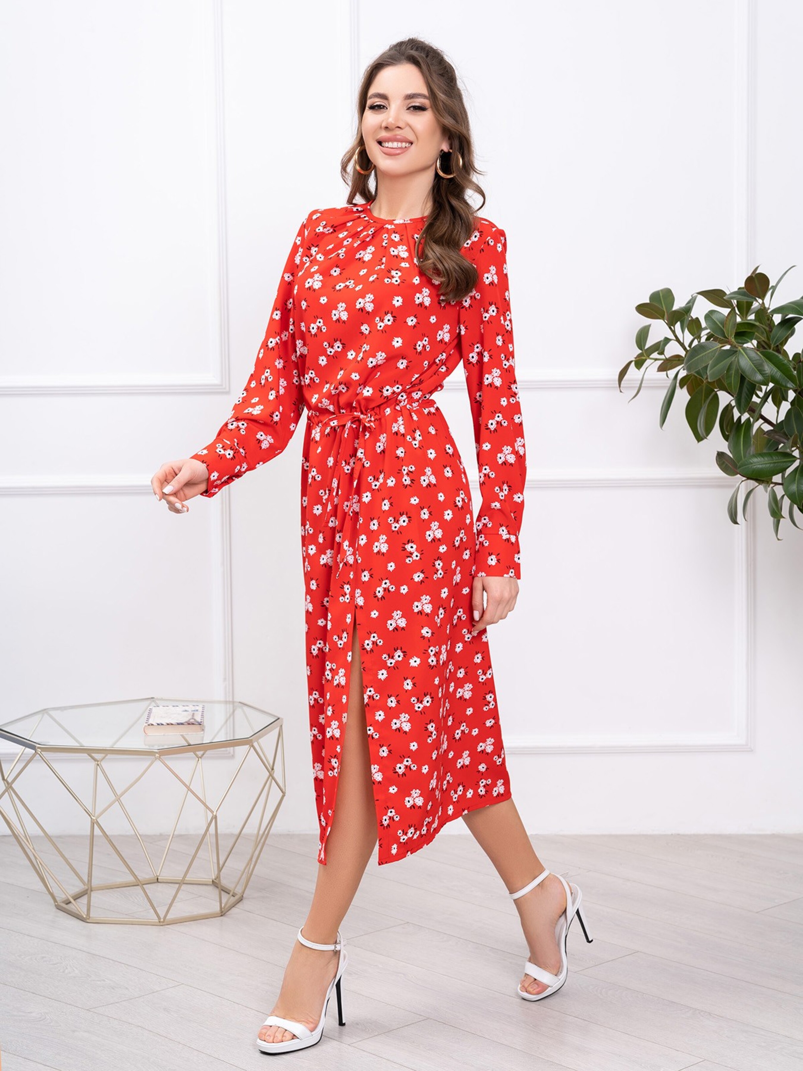 

ISSA Plus Платье миди (13793_red) Женское, цвет - Красный, материал - Без подкладки