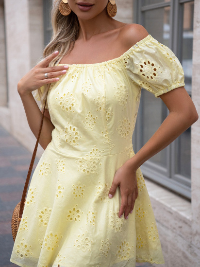 Платье мини ISSA Plus модель 14761_желтый — фото 4 - INTERTOP