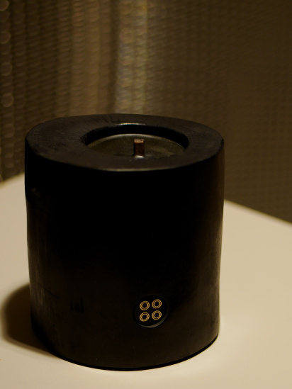 WOOD MOOD ­Відполірована дерев'яна свічка з ароматом ефірної олії ветіверу модель 1975100000 — фото 4 - INTERTOP