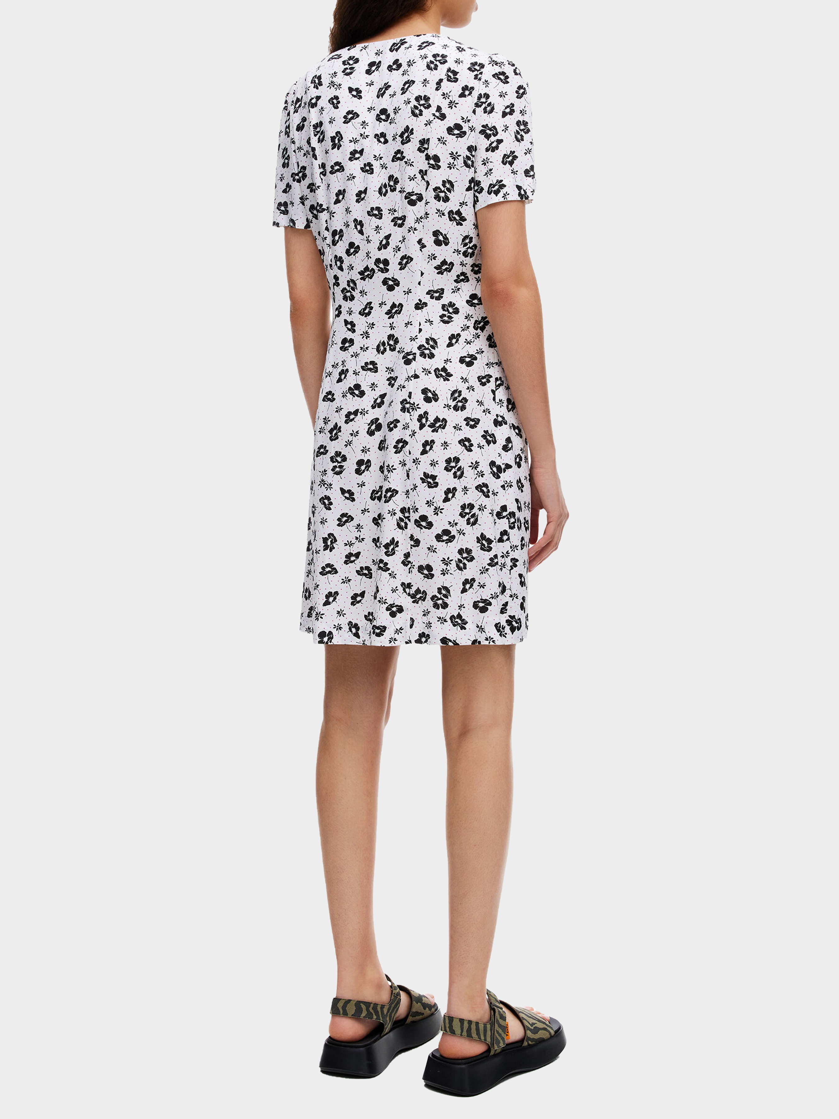 

Bimba Y Lola Платье мини (221BR9010.T6250) Женское, цвет - Белый