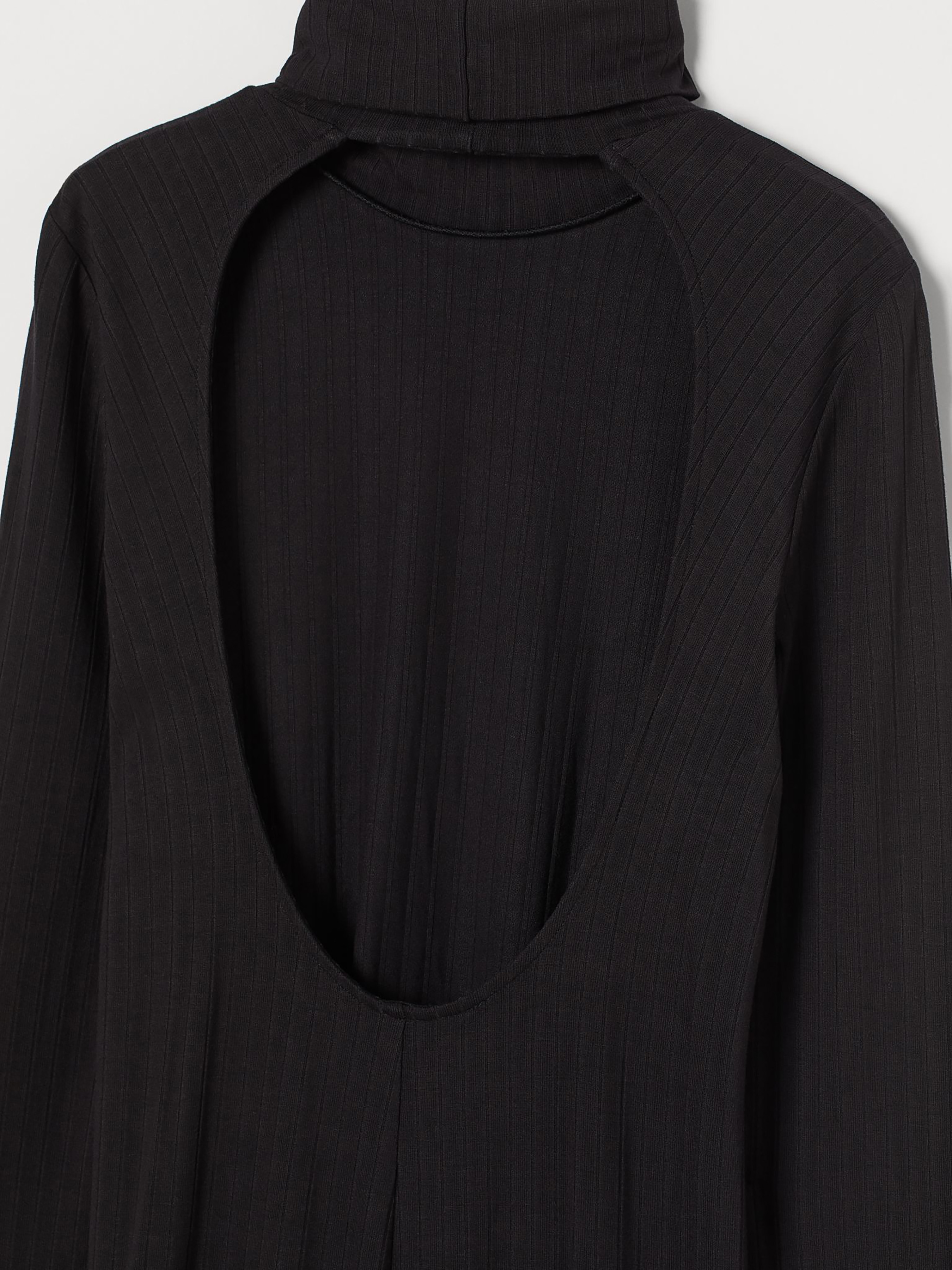 

H&M Платье мини (56398) Женское, цвет - Чёрный