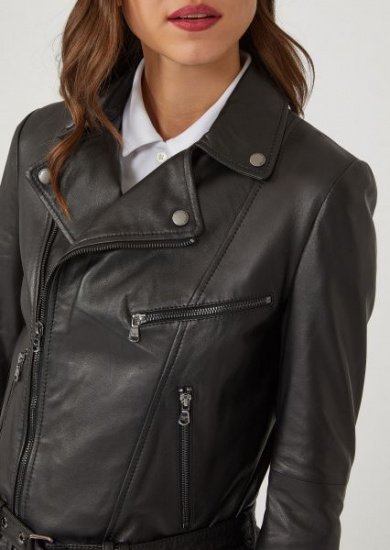 Куртки Emporio Armani WOMAN CABAN COAT модель WNB60P-WFP04-999 — фото - INTERTOP
