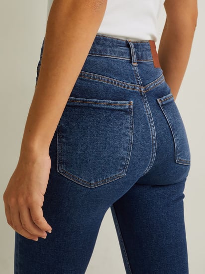 Зауженные джинсы C&A модель 71555 — фото 4 - INTERTOP