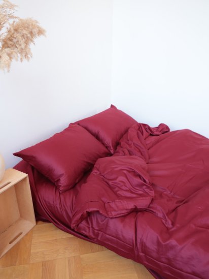 BedclozZzes ­Комплект постільної білизни з тканини Сатин Бордовий колір модель 8972 — фото - INTERTOP