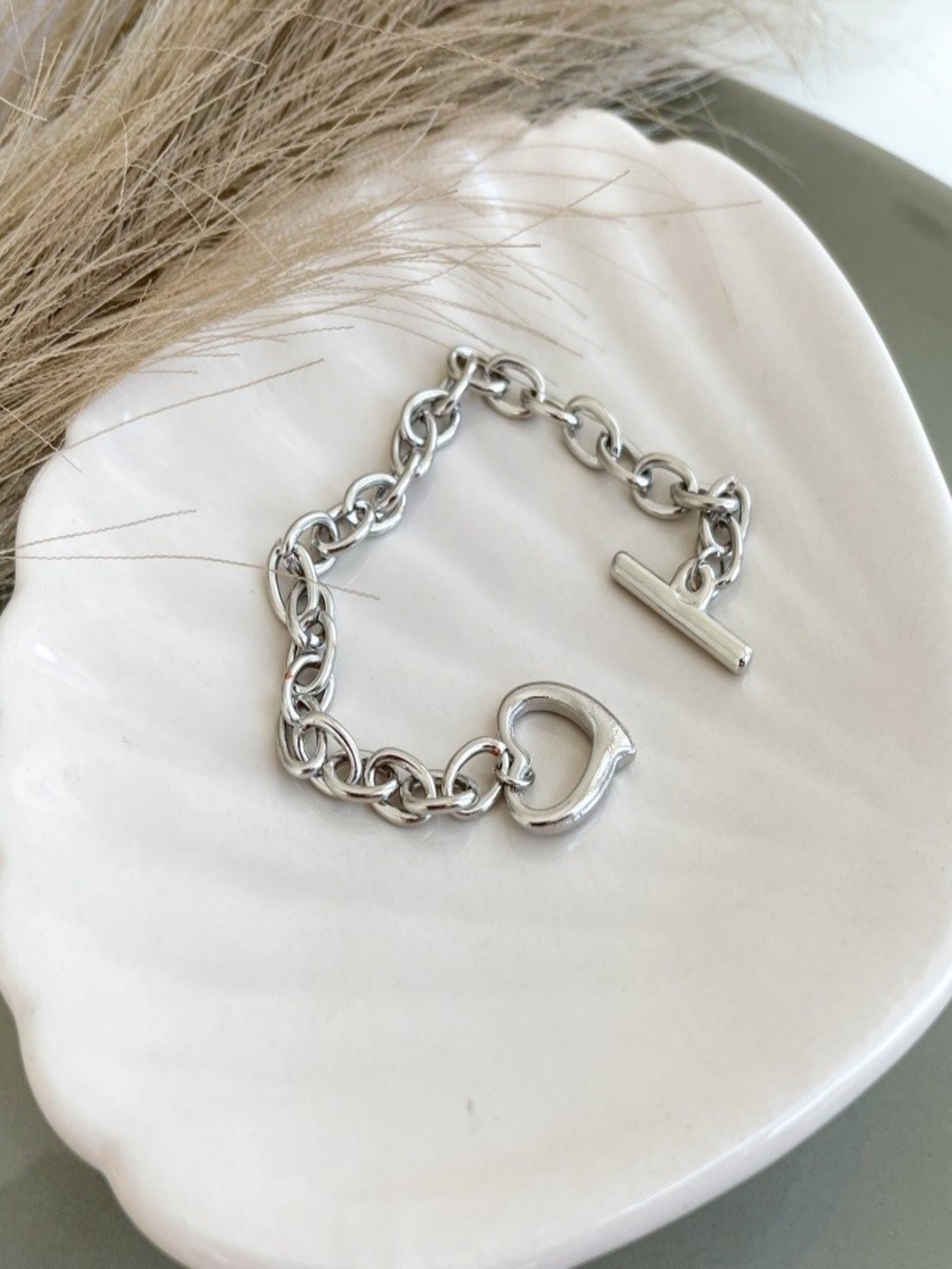 

ISSA Plus Браслет (AK-226_silver) Женское, цвет - Серебряный, материал - без подкладки