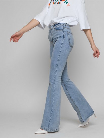 Расклешенные джинсы Braska модель 32147-11 — фото 5 - INTERTOP