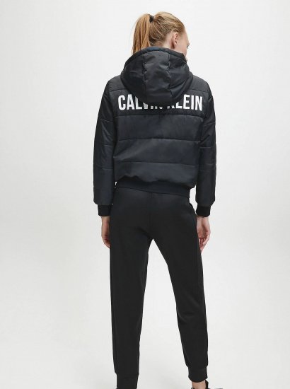 Демисезонная куртка Calvin Klein модель 00GWF0O554-010 — фото - INTERTOP