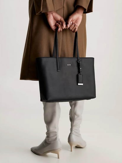 Шоппер Calvin Klein Ck Must Shopper Md модель K60K610736-BAX — фото 4 - INTERTOP