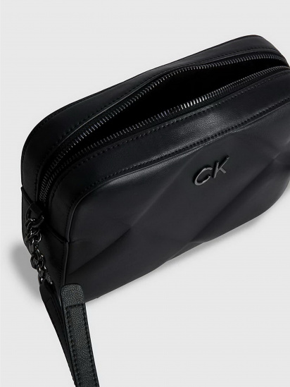 Кросс-боди Calvin Klein Re-Lock Quilt Camera Bag модель K60K610767-BAX — фото 3 - INTERTOP