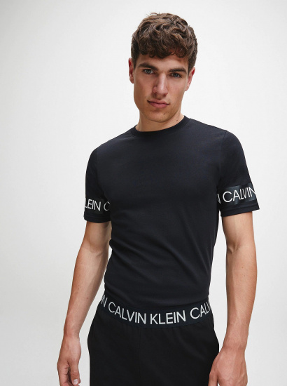 Футболки и поло Calvin Klein модель 00GMF0K186-007 — фото - INTERTOP