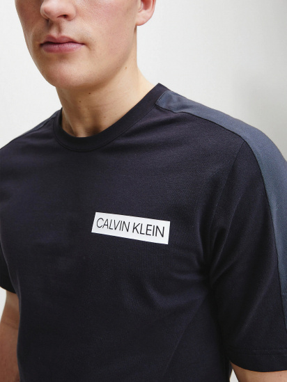 Футболка спортивна Calvin Klein модель 00GMT0K117-007 — фото - INTERTOP