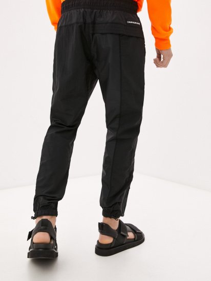 Штани спортивні Calvin Klein Jeans модель J30J317375_BEH — фото - INTERTOP