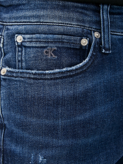 Зауженные джинсы Calvin Klein Jeans Slim модель J30J317816_1BJ — фото 4 - INTERTOP