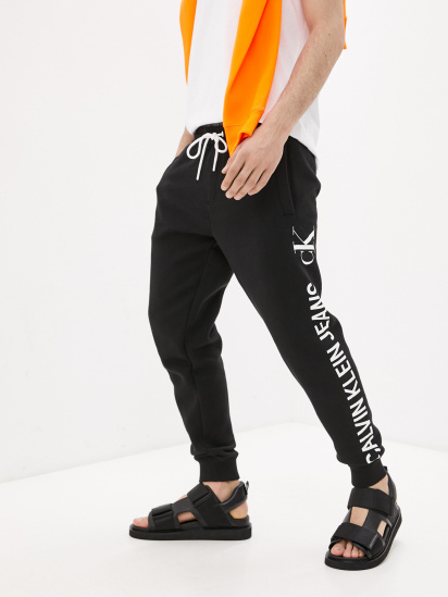 Штаны спортивные Calvin Klein Jeans модель J30J318306_BEH — фото - INTERTOP
