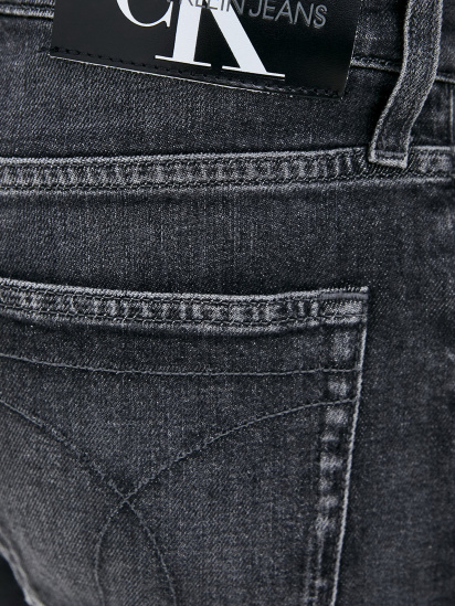 Завужені джинси Calvin Klein Jeans Slim модель J30J318967_1BZ — фото 3 - INTERTOP