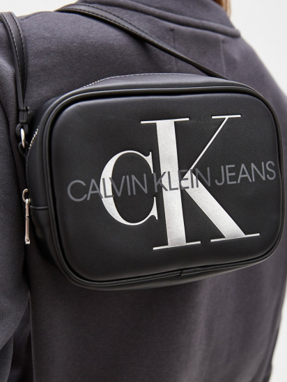 Кросс-боди Calvin Klein Jeans модель K60K608376_BDS — фото 7 - INTERTOP