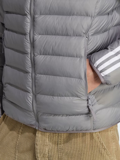 Демисезонная куртка adidas Padded Hooded Puffer модель HZ0689 — фото 5 - INTERTOP