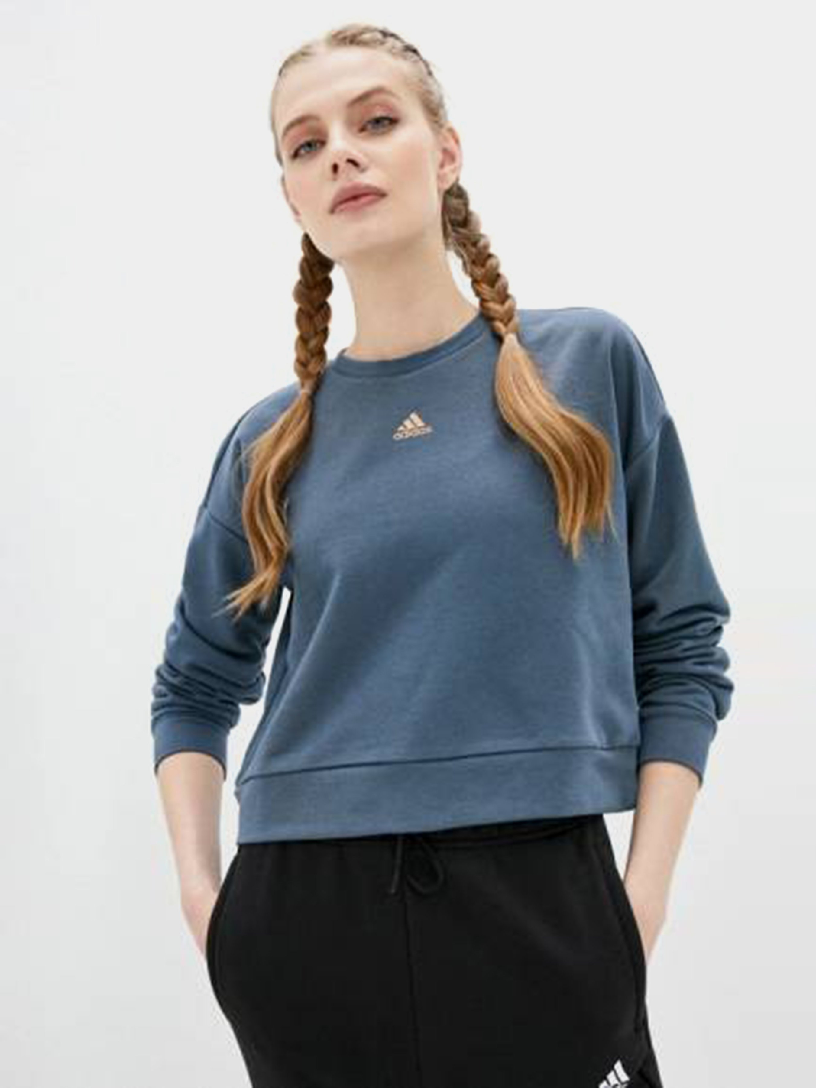 

Кофты и свитера женские adidas модель GG3430, Голубой