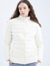 Білий - Демісезонна куртка DeFacto