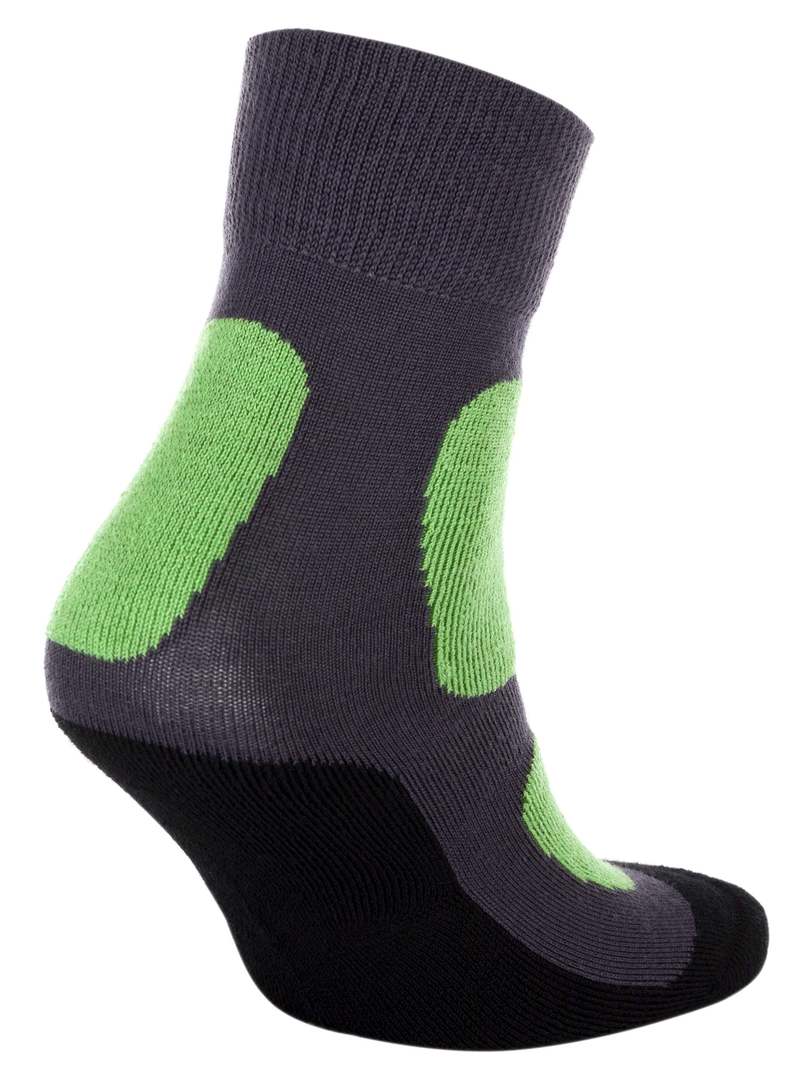 

Glissade Шкарпетки та гольфи (G6KAK4AW18GSD-G2) Для хлопчиків, колір - Зелений