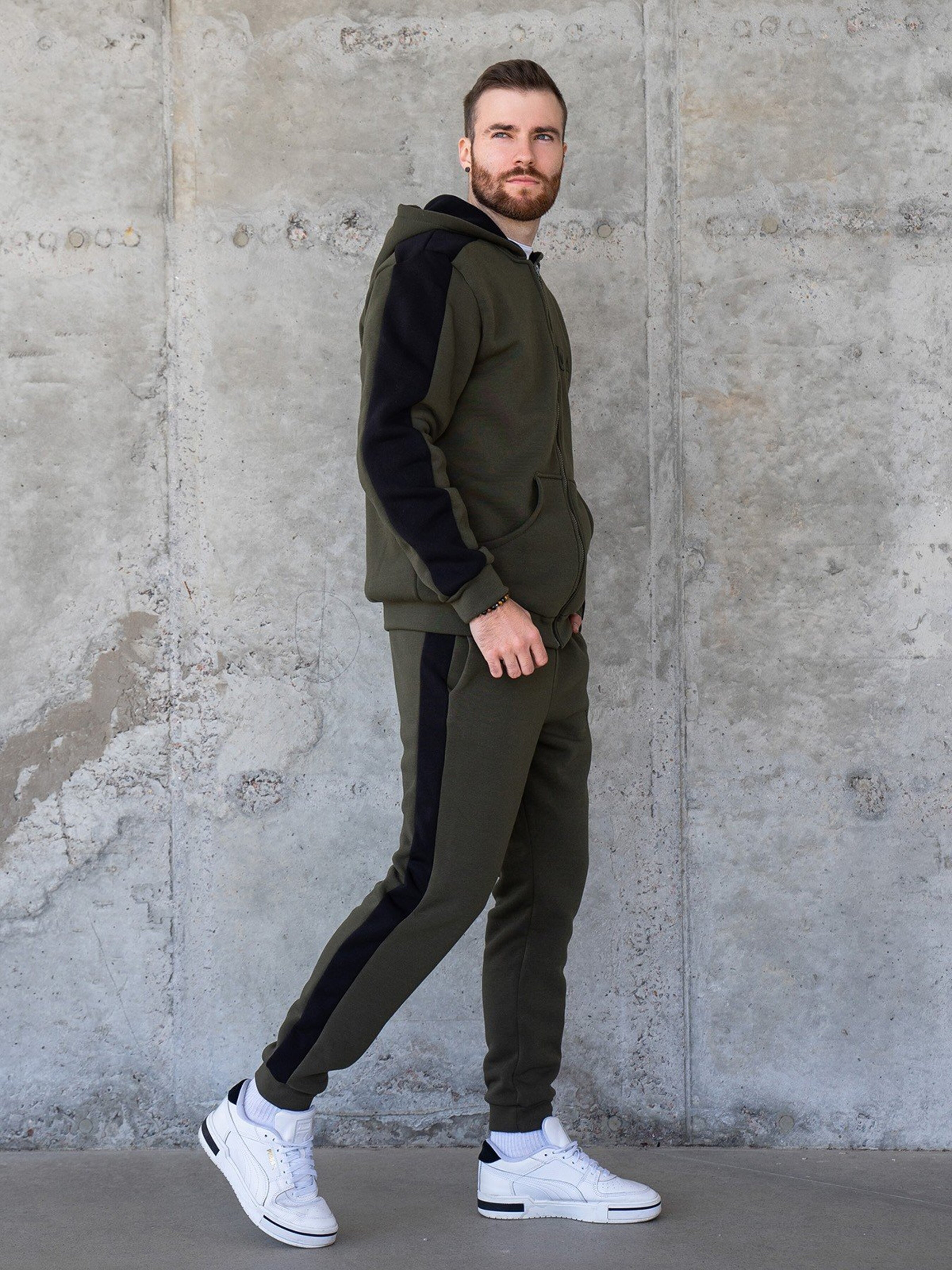 

ISSA Plus Спортивный костюм (GN-462_khaki) Мужское, цвет - Хаки, материал - Флис