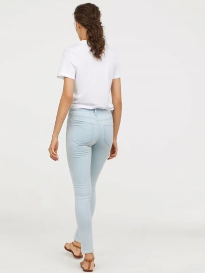 Завужені джинси H&M модель 0399256_блакитний — фото - INTERTOP