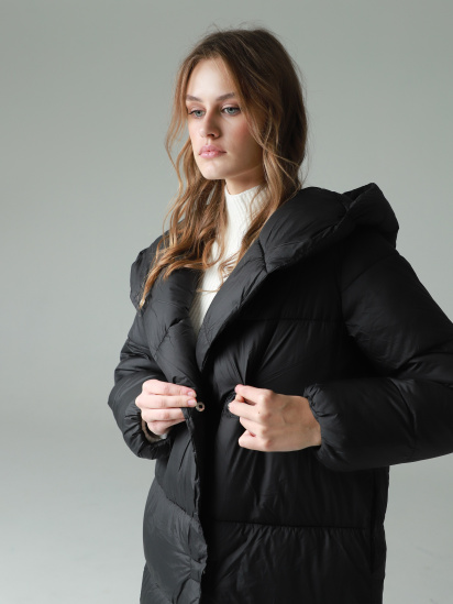 Пальто с утеплителем URBAN TRACE модель LA603-BLACK — фото 6 - INTERTOP