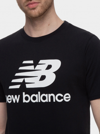 Футболка New Balance Essentials Stacked Logo модель MT01575BK — фото 3 - INTERTOP