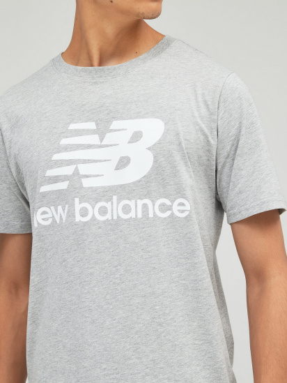 Футболки New Balance Essentials Stacked Logo модель MT01575AG — фото 3 - INTERTOP