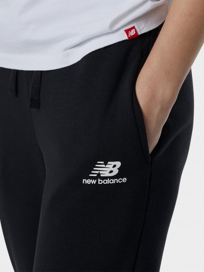 Штаны спортивные New Balance Essentials Celebrate Fleece модель WP21508BK — фото 3 - INTERTOP