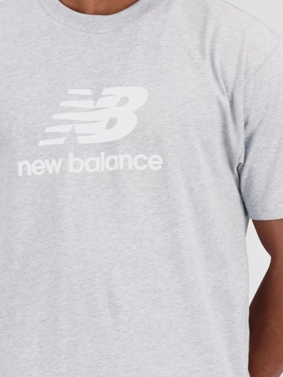 Футболка New Balance Essentials Stacked Logo модель MT31541AG — фото 4 - INTERTOP