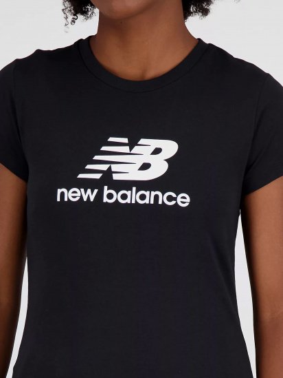 Футболка New Balance  Essentials Stacked Logo модель WT31546BK — фото 4 - INTERTOP