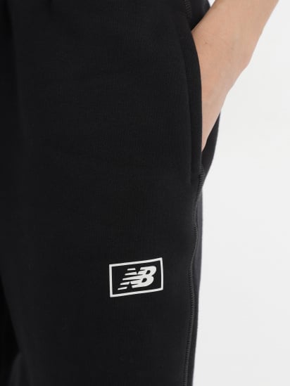 Штаны спортивные New Balance Essentials Brushed Back Fleece модель WP33500BK — фото 4 - INTERTOP