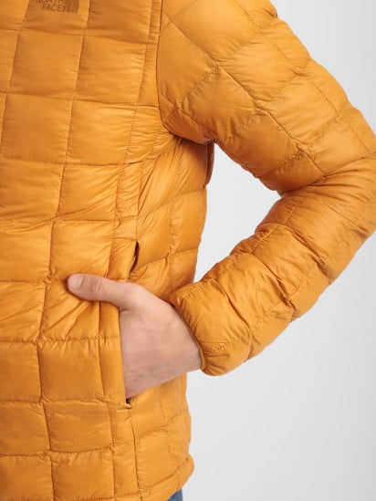 Демисезонная куртка The North Face Thermoball Eco модель NF0A5GLLHBX1 — фото 5 - INTERTOP
