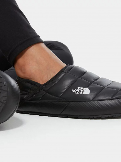 Сліпони The North Face ThermoBall Traction Mule V модель NF0A3V1HKX71 — фото 6 - INTERTOP