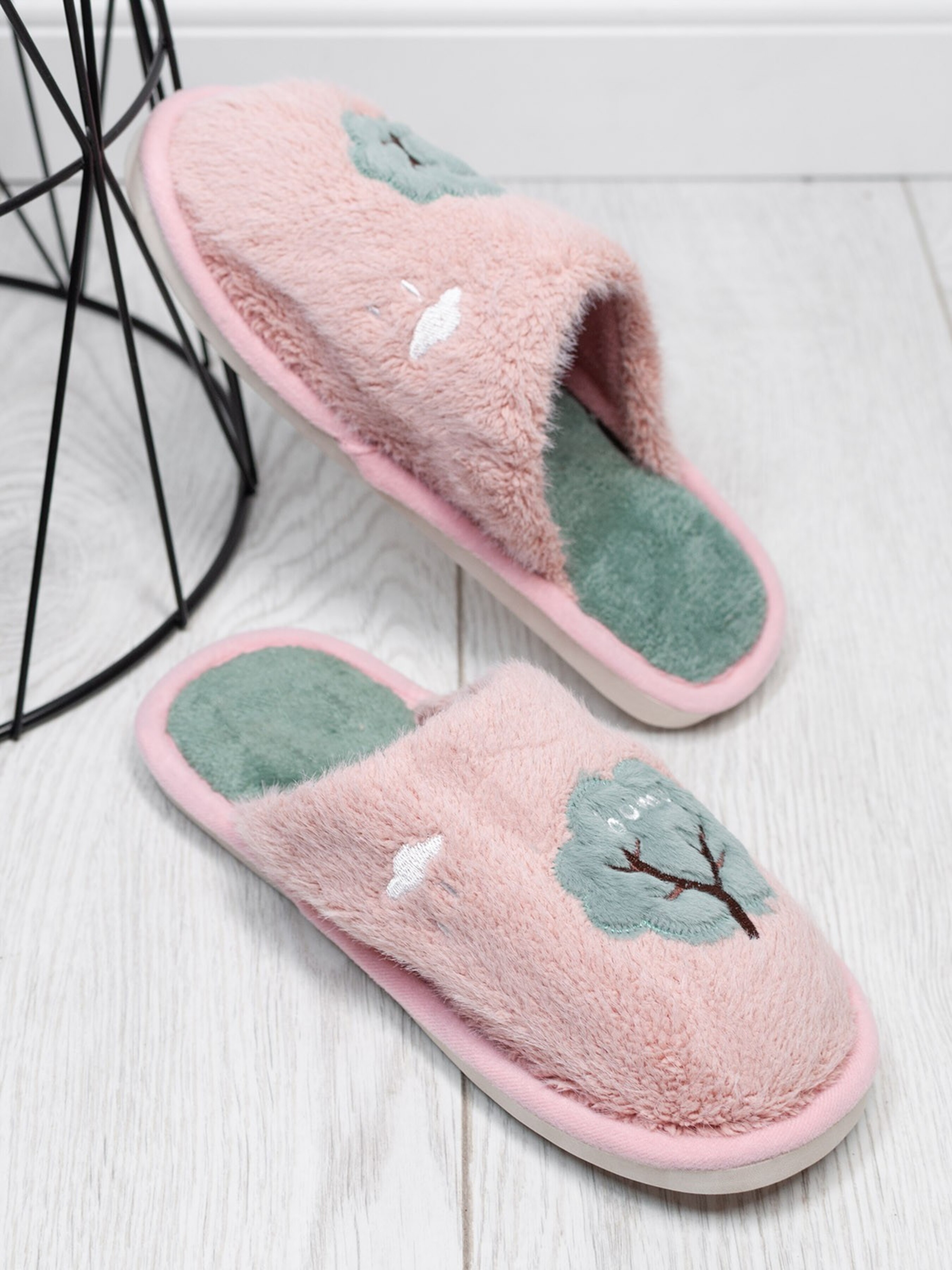 

ISSA Plus Тапки (OB3-24_pink) Женское, цвет - Розовый, материал - Полиэстер