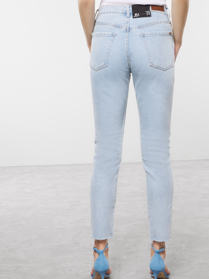 Завужені джинси Armani Exchange Carrot модель 3HYJ51-Y2PJZ-1500 — фото - INTERTOP