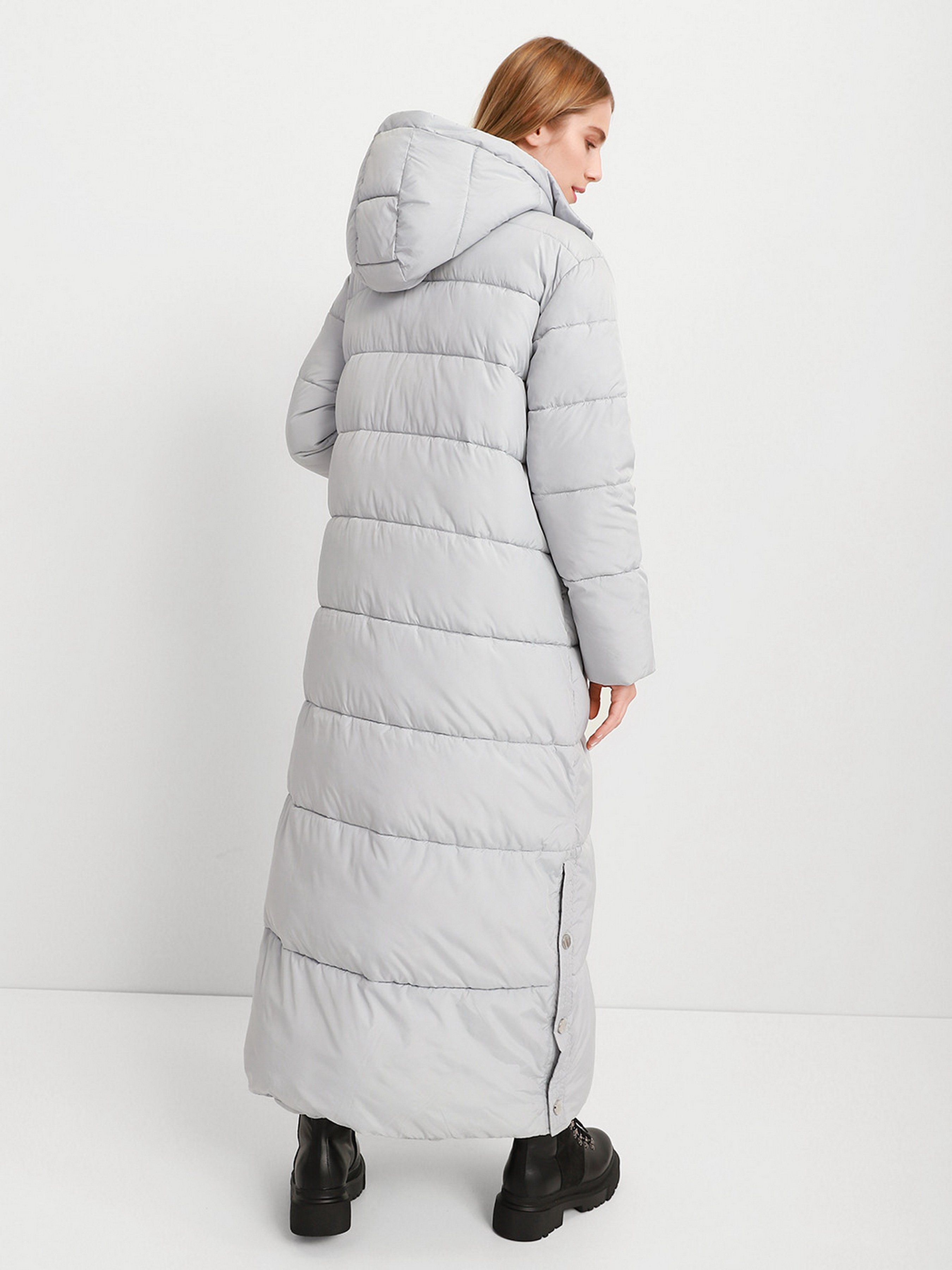 

Armani Exchange Зимова куртка (QZ2767) Жіноче, колір - Сірий, матеріал - Поліамід